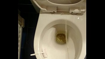 toilet pissing facesitting domina human Batang pinay handjobs