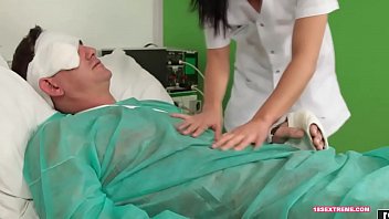 nurse sex bangladeshy La figa piena di sborra pelosa